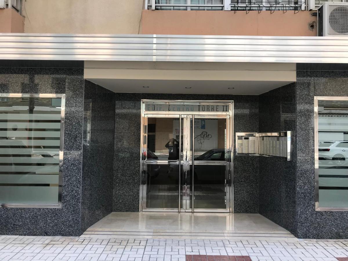 Namaste Modern Elegance City Center Apartment By Namaste Elite トレモリノス エクステリア 写真